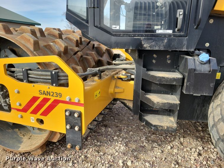 image for item NB9810 Sany SSR120C-8 single drum roller