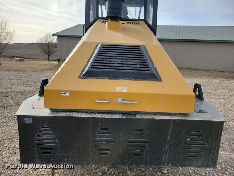 image for item NB9810 Sany SSR120C-8 single drum roller