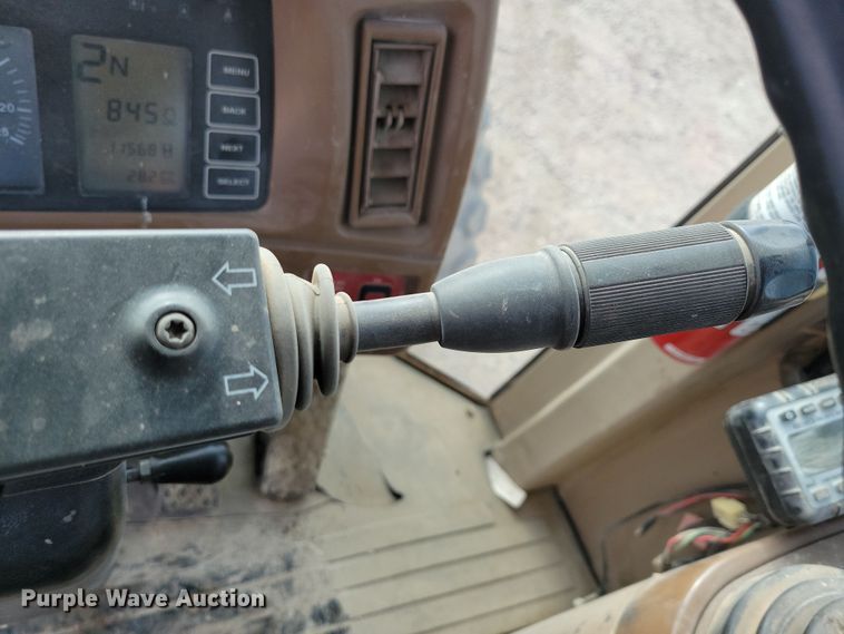 image for item NB9811 1999 John Deere  544H wheel loader