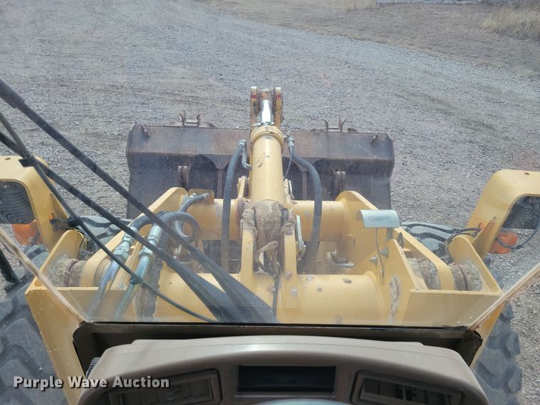 image for item NB9811 1999 John Deere  544H wheel loader