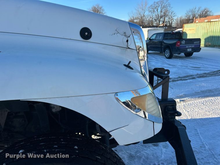 image for item NJ9737 2004 International 7400 dump truck