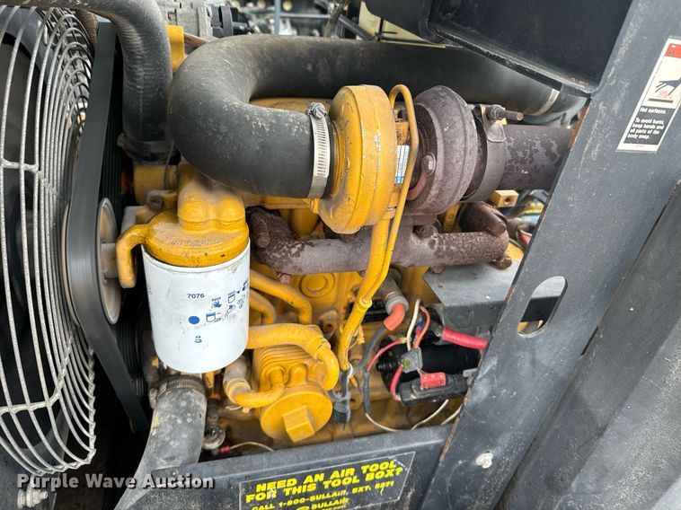 image for item NN9564 Sullair 185 air compressor