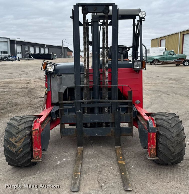 image for item NN9565 2006 Moffett M55 forklift