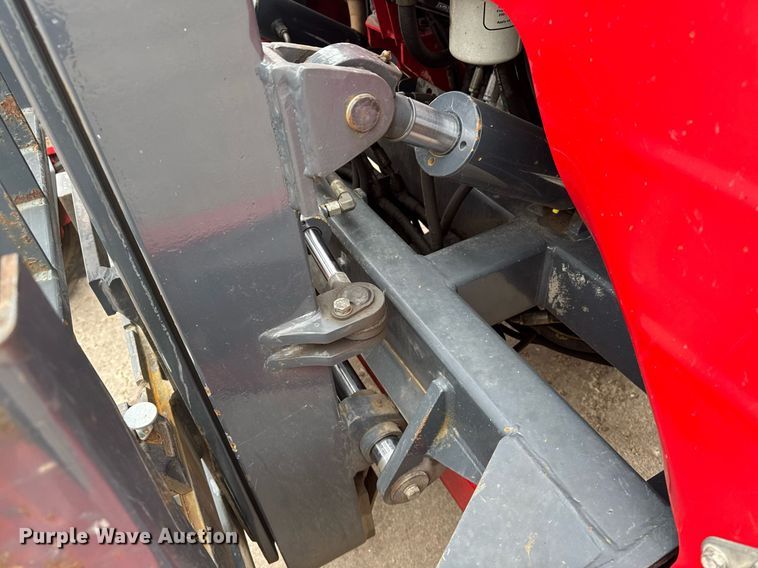 image for item NN9565 2006 Moffett M55 forklift