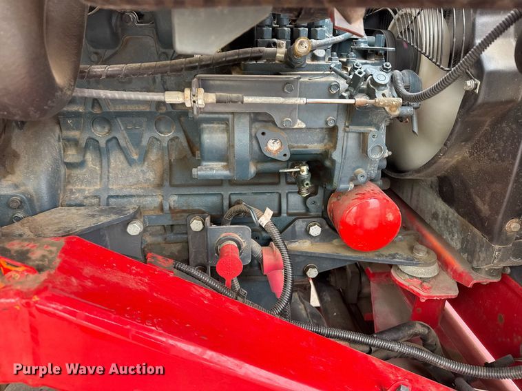 image for item NN9565 2006 Moffett M55 forklift