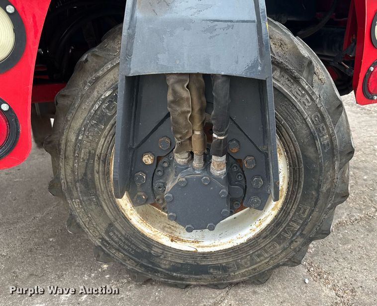 image for item NN9565 2006 Moffett M55 forklift