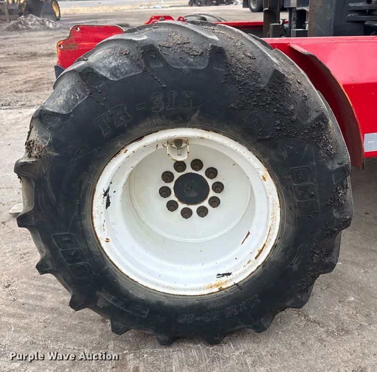 image for item NN9565 2006 Moffett M55 forklift