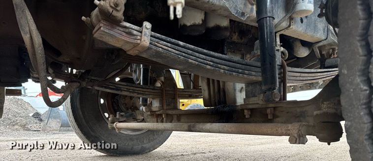 image for item NN9568 2000 Sterling A/AT9500 dump truck