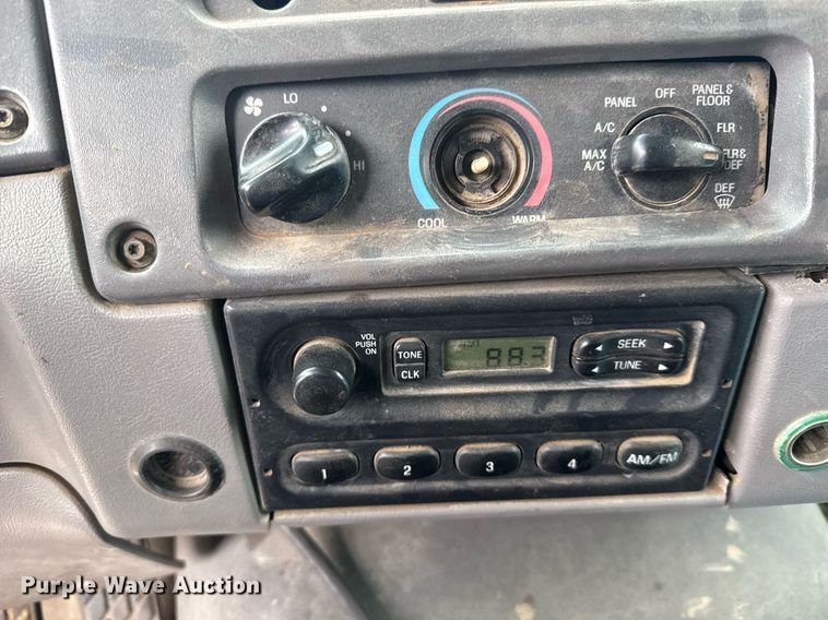 image for item NN9568 2000 Sterling A/AT9500 dump truck