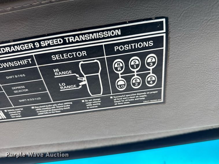 image for item NN9568 2000 Sterling A/AT9500 dump truck
