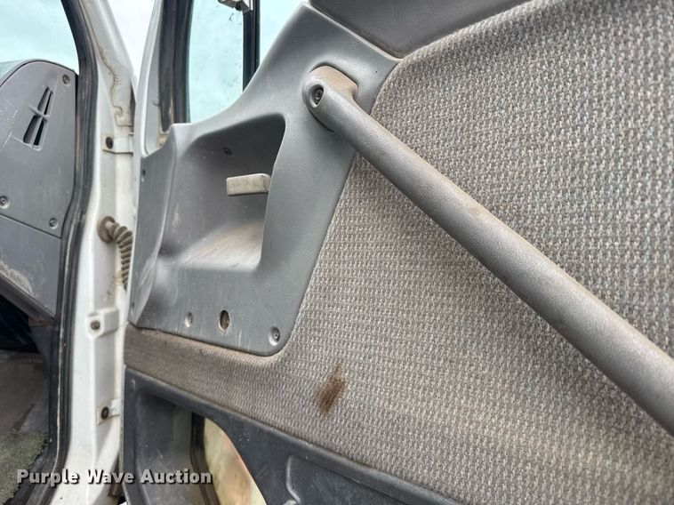 image for item NN9568 2000 Sterling A/AT9500 dump truck