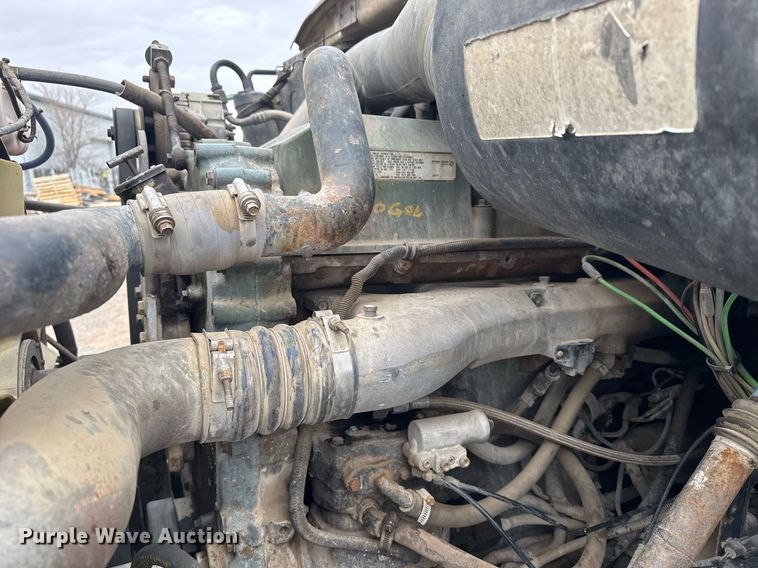 image for item NN9568 2000 Sterling A/AT9500 dump truck