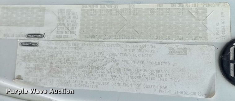 image for item NN9568 2000 Sterling A/AT9500 dump truck