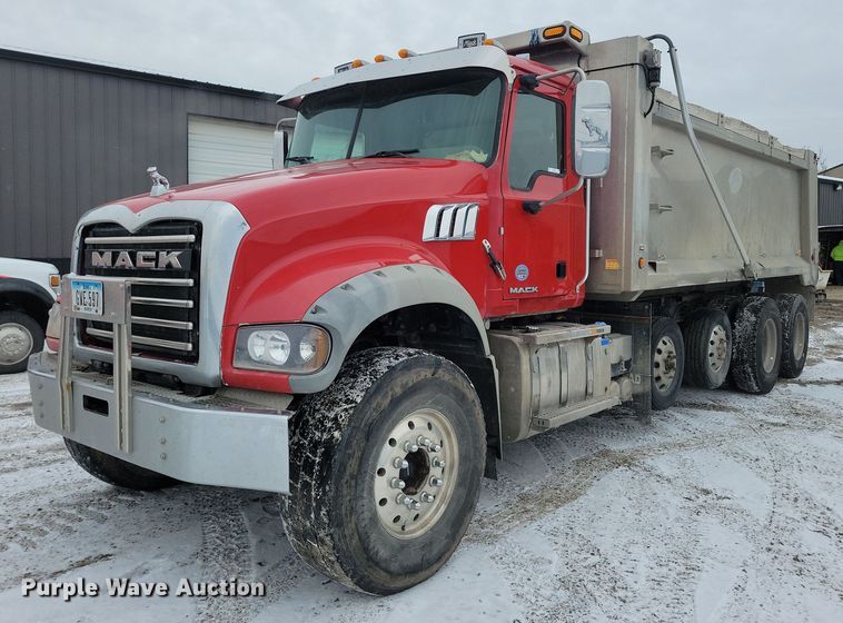image for item OH9474 2018 Mack Granite GU700 dump truck