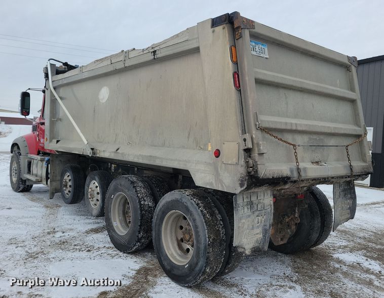 image for item OH9474 2018 Mack Granite GU700 dump truck