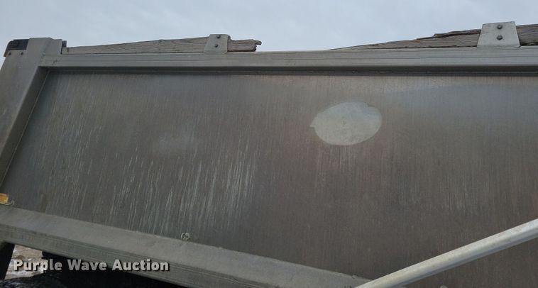 image for item OH9474 2018 Mack Granite GU700 dump truck