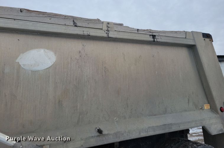 image for item OH9474 2018 Mack Granite GU700 dump truck