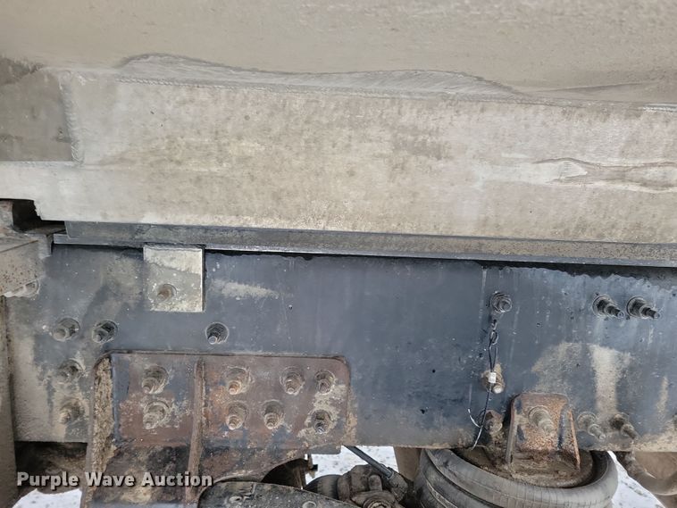 image for item OH9474 2018 Mack Granite GU700 dump truck