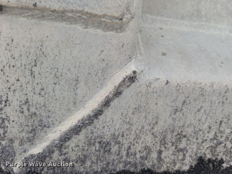 image for item OH9474 2018 Mack Granite GU700 dump truck