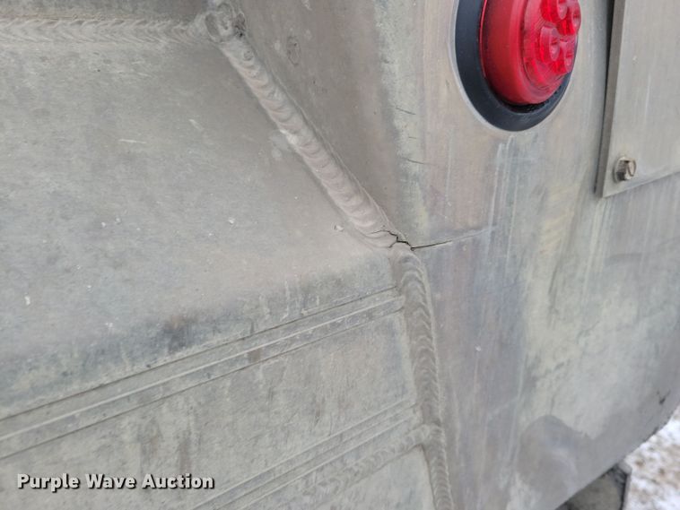 image for item OH9474 2018 Mack Granite GU700 dump truck