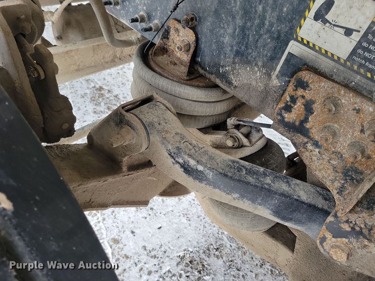 image for item OH9474 2018 Mack Granite GU700 dump truck