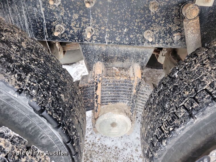 image for item OH9474 2018 Mack Granite GU700 dump truck