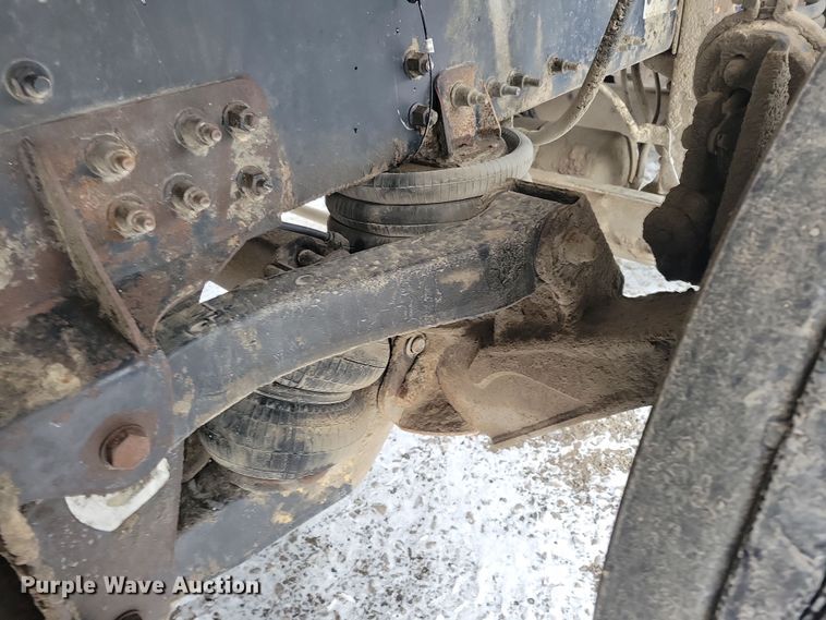 image for item OH9474 2018 Mack Granite GU700 dump truck