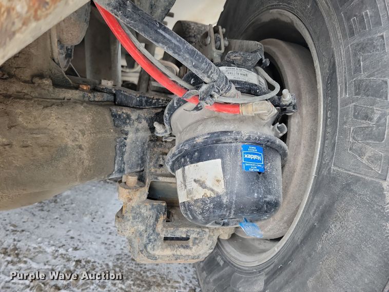 image for item OH9474 2018 Mack Granite GU700 dump truck