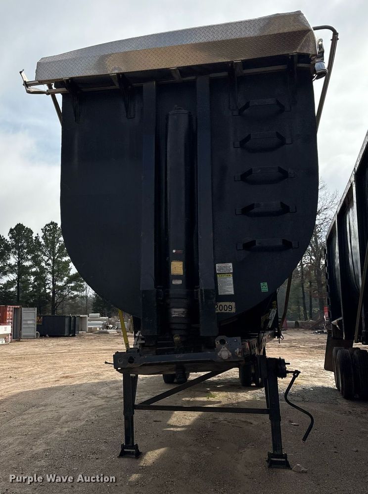 image for item OK9544 2019 Brazos end dump trailer