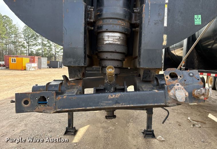 image for item OK9544 2019 Brazos end dump trailer