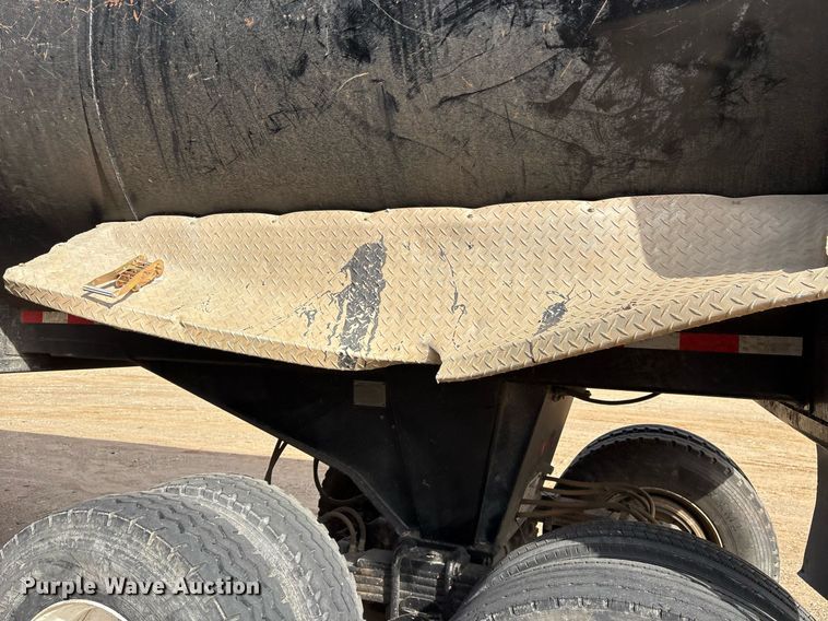 image for item OK9544 2019 Brazos end dump trailer