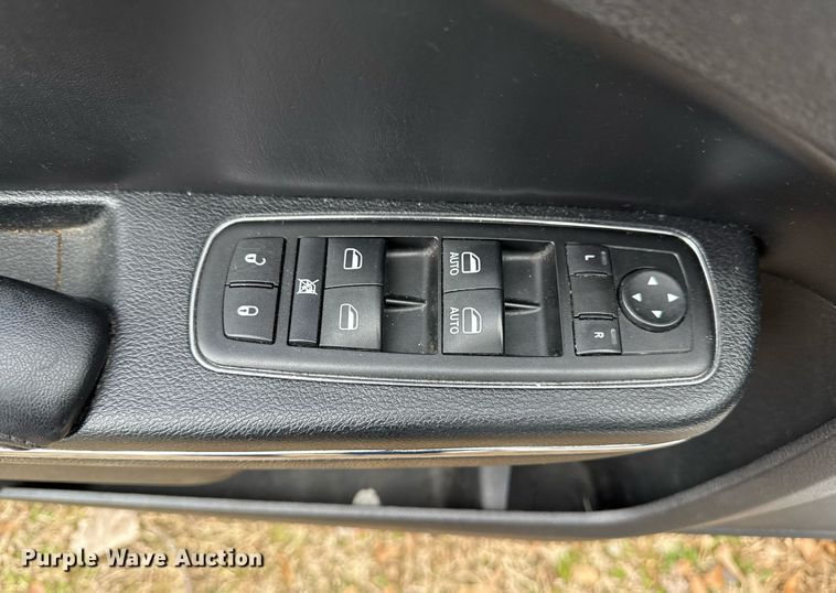 image for item DM5569 2014 Dodge Charger Police 