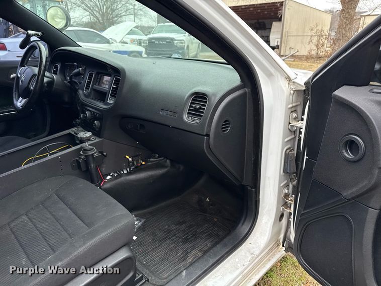 image for item DM5569 2014 Dodge Charger Police 