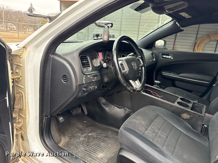 image for item DM5570 2011 Dodge Charger Police 
