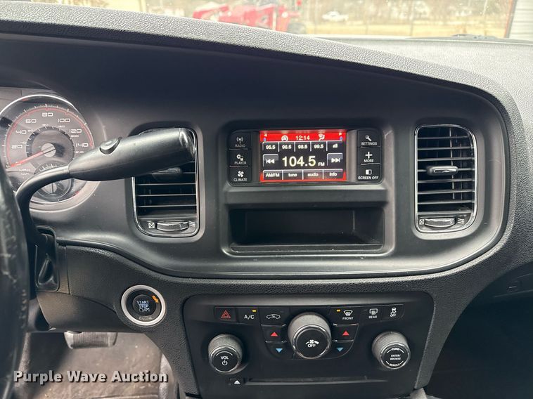 image for item DM5570 2011 Dodge Charger Police 