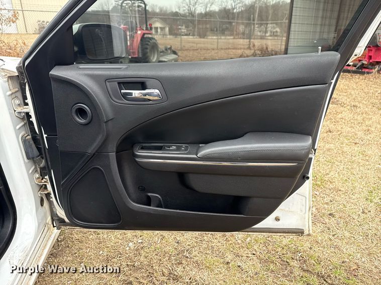 image for item DM5570 2011 Dodge Charger Police 