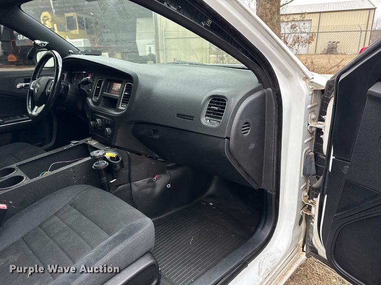 image for item DM5570 2011 Dodge Charger Police 