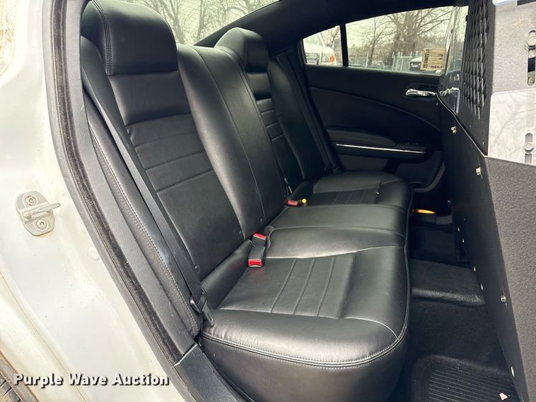 image for item DM5570 2011 Dodge Charger Police 