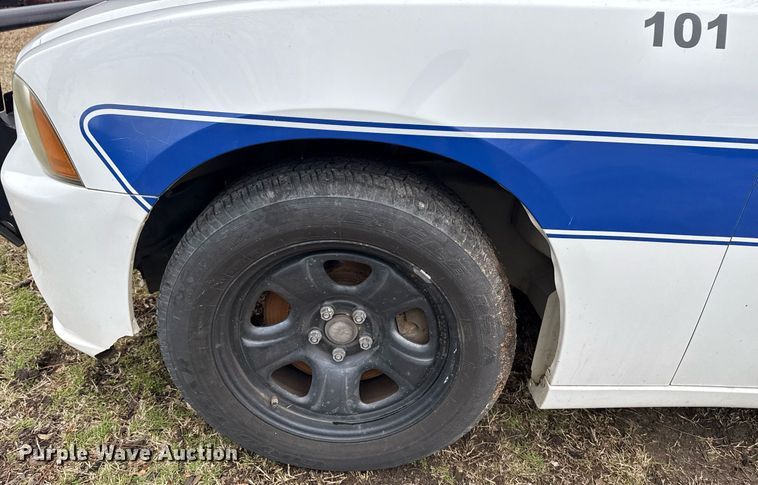 image for item DM5570 2011 Dodge Charger Police 