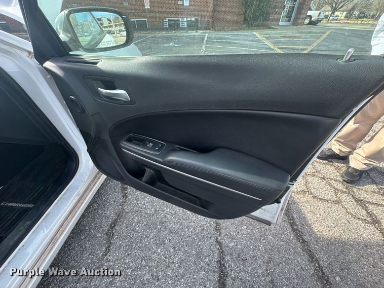 image for item DO0285 2016 Dodge Charger Police 