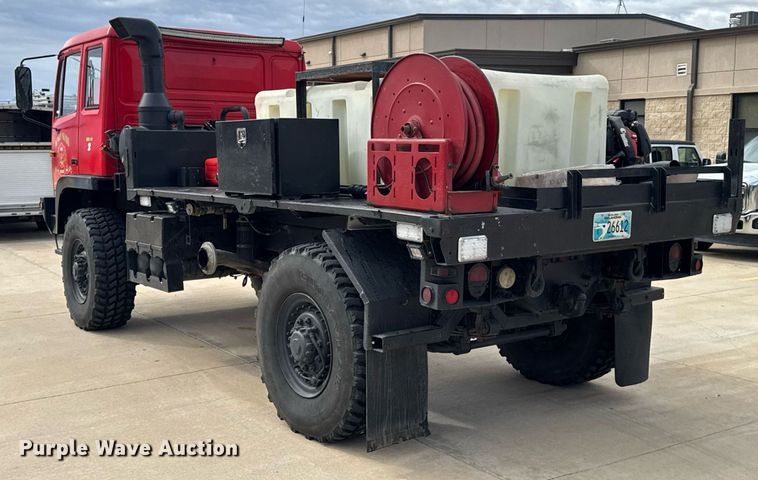 image for item DO0374 1998 Stewart & Stevenson M1078 brush fire truck