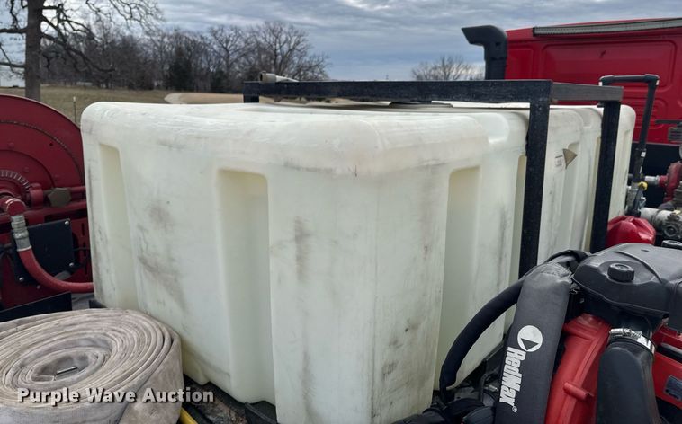 image for item DO0374 1998 Stewart & Stevenson M1078 brush fire truck