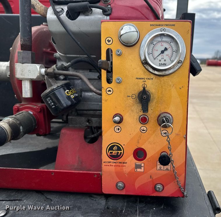 image for item DO0374 1998 Stewart & Stevenson M1078 brush fire truck