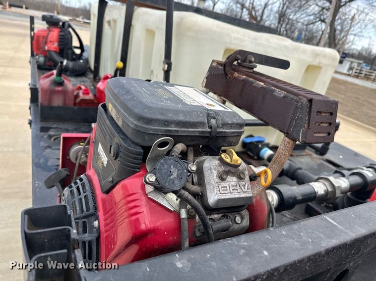 image for item DO0374 1998 Stewart & Stevenson M1078 brush fire truck