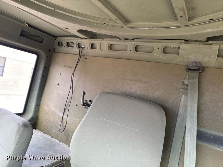 image for item DO0374 1998 Stewart & Stevenson M1078 brush fire truck