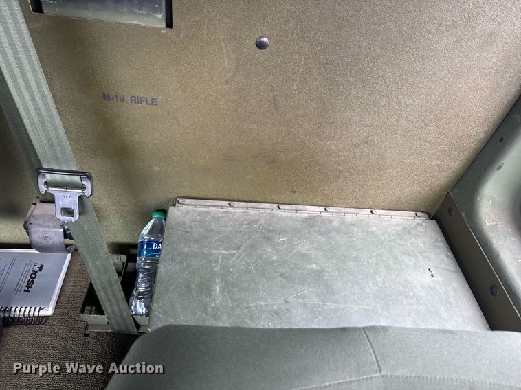 image for item DO0374 1998 Stewart & Stevenson M1078 brush fire truck