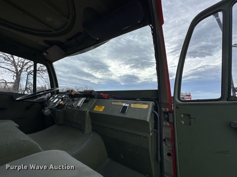 image for item DO0374 1998 Stewart & Stevenson M1078 brush fire truck