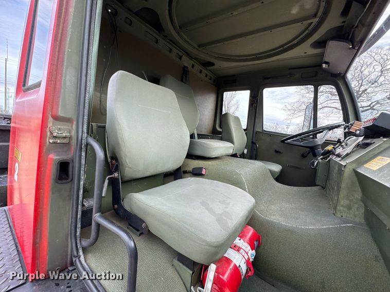 image for item DO0374 1998 Stewart & Stevenson M1078 brush fire truck