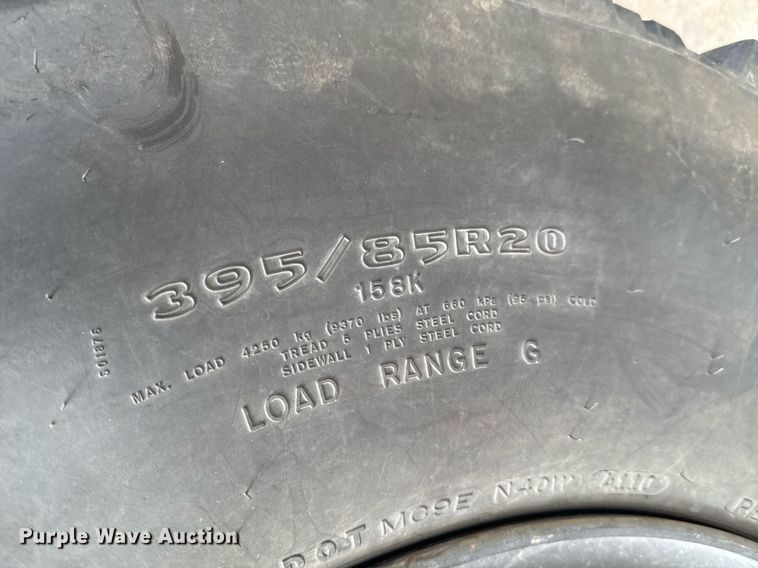 image for item DO0374 1998 Stewart & Stevenson M1078 brush fire truck