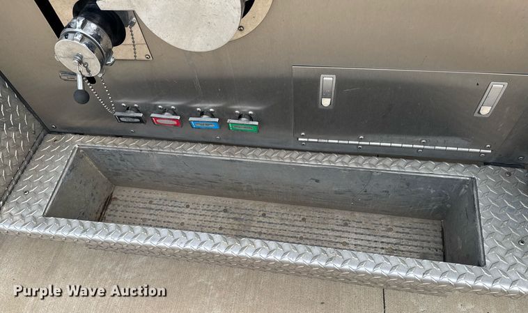 image for item DO0375 2008 Kovatech Mobile Equipment KME Predator pumper fire truck